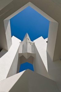 ander court beverly hills frank llyod wright