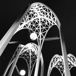 arches blk and white