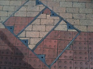 Misplaced-Manhole-Covers-10-634x475