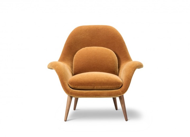 sc_1770_v2_caramelvelour_oiledoak_v1_l_web-940x679