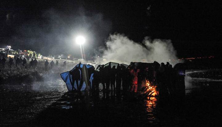 ss-161121-dakota-protest-05_ec51d1b6c2cd8947959c7daf4ace8047-nbcnews-ux-1024-900