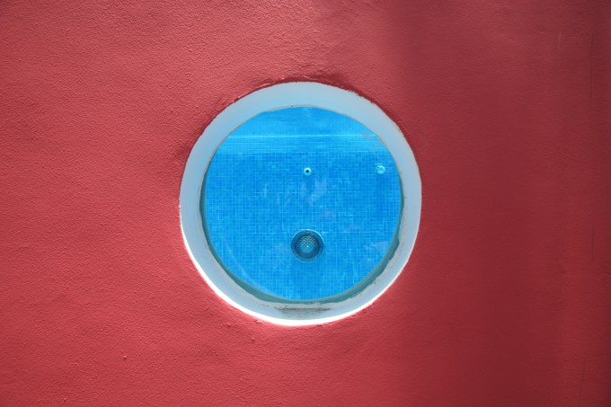 pink house porthole large