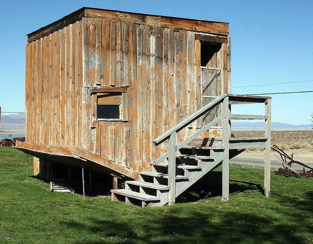 upside down house 2.jpeg