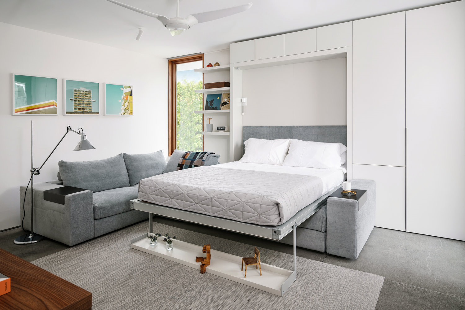 axiom desert house 13