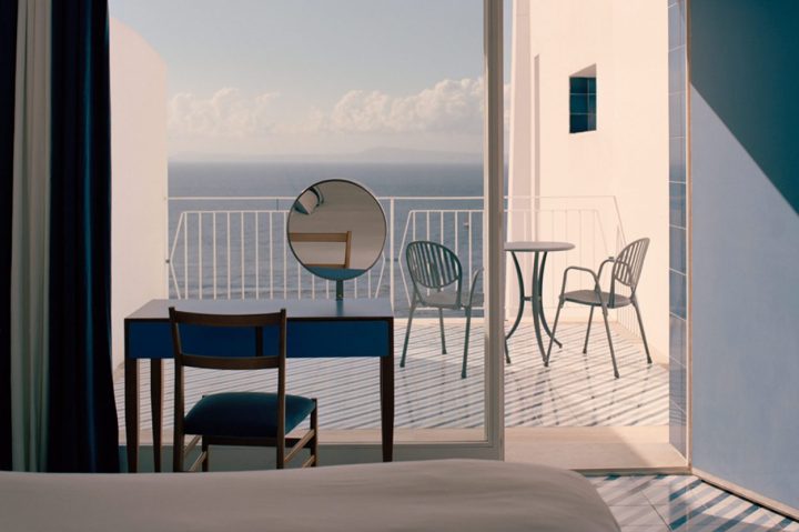 Infinite-Blue-landscape-2-1250x833